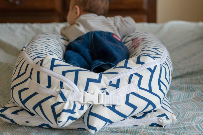 DockATot Deluxe: Let Baby Rest, Play and Lounge Right Next to You